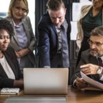 Vidéoconférence : Comment le TChat cam a influencé les communications entre les entreprise !