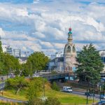 Trouver la meilleure place de parking pour un agréable séjour à Nantes