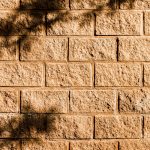 Le mur de soutènement : un élément clé de l'aménagement du terrain